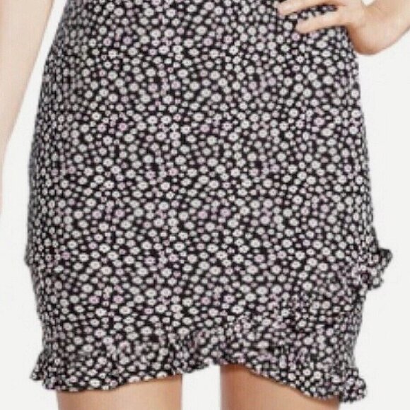 NWT No Boundaries Juniors Black Bodycon Floral Ruffle Hem Dress, XL (15-17) - Picture 3 of 7